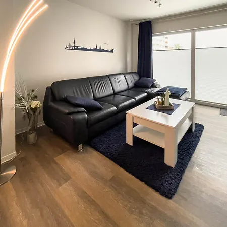 5 Sterne Strandkorb 100m Vom * Grömitz